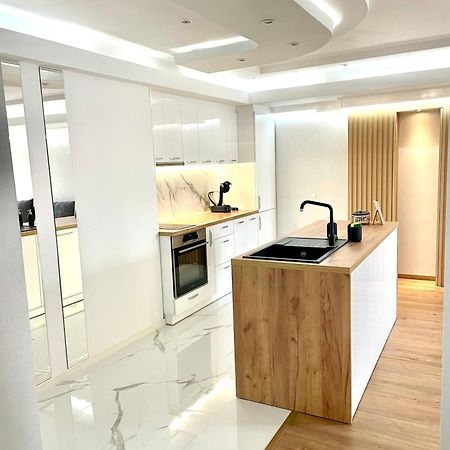 Sea Breeze Apartment Varna Exterior foto
